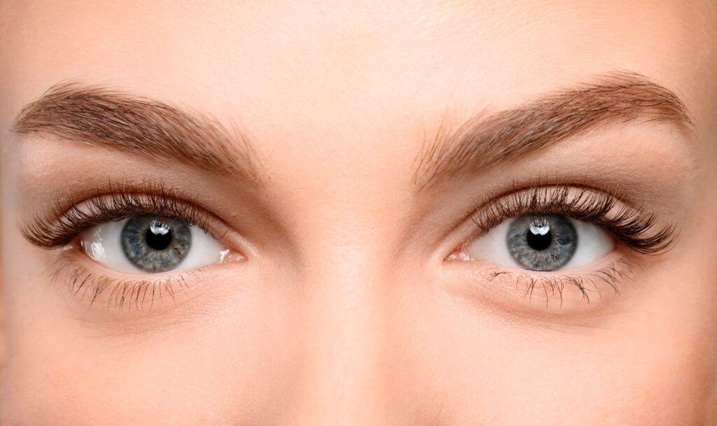 Cosmetic
Blepharoplasty 3
